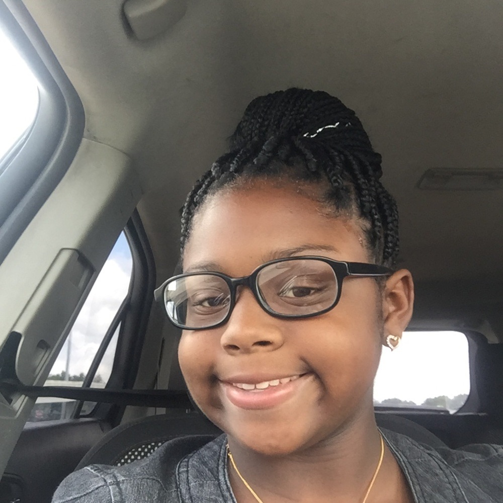 Meet your Posher, Tara